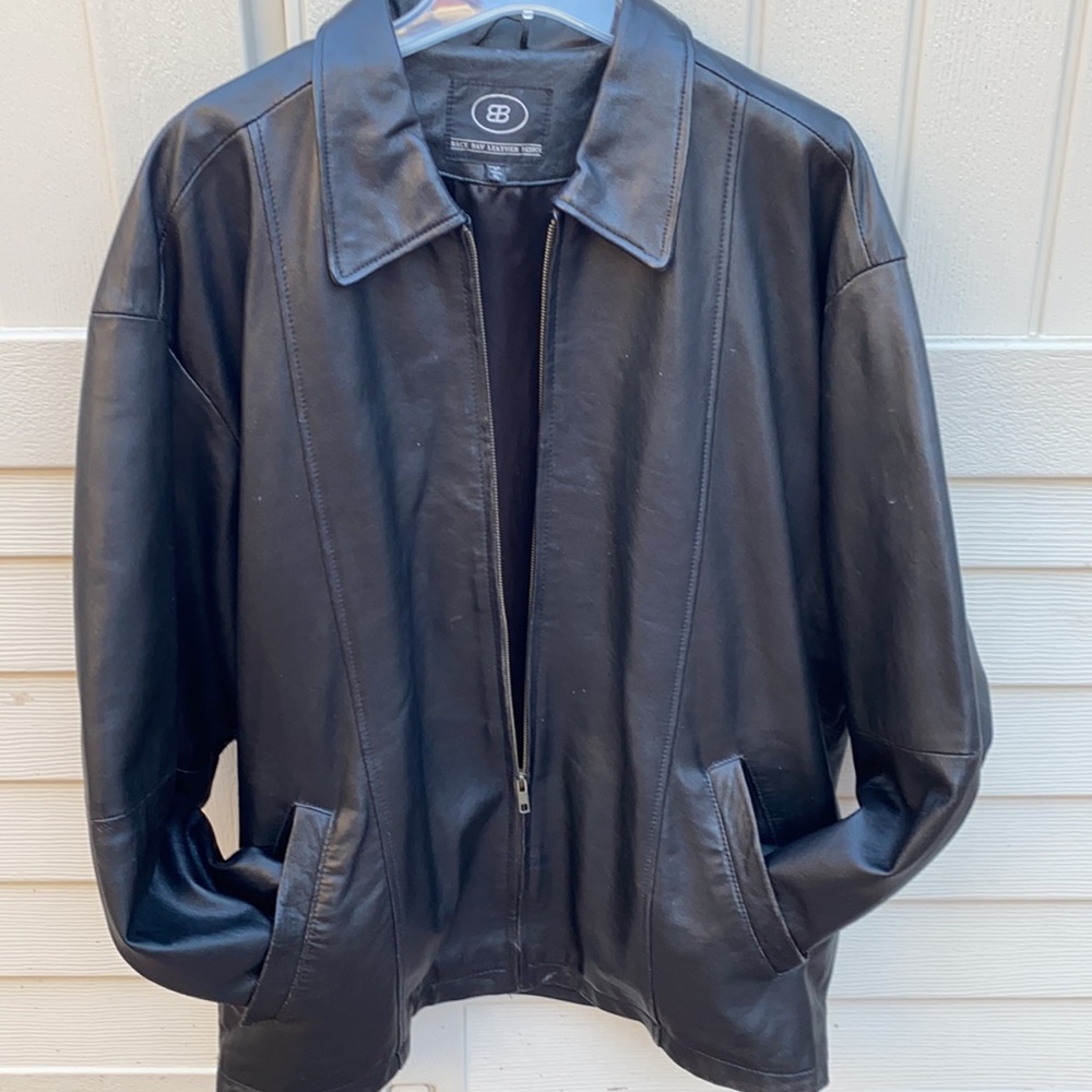 Men black leather jacket size XL Back Bay design Vintage